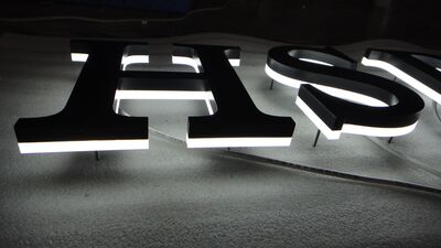 IH_4